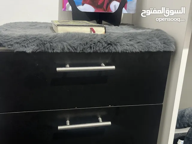 تواليت غرفة بنات