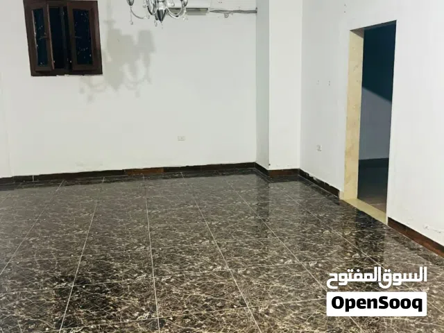 130 m2 3 Bedrooms Apartments for Rent in Tripoli Al Entisar District