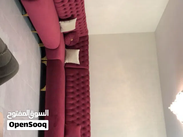 طقم كنب مخمل فاخر – تصميم مودرن كلاسي