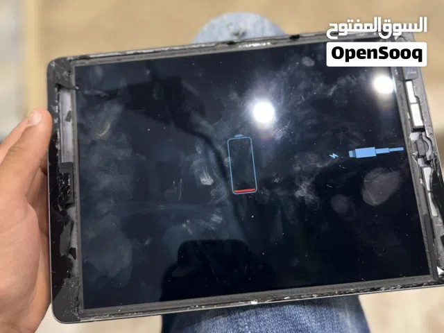 Apple iPad 7 32 GB in Tripoli