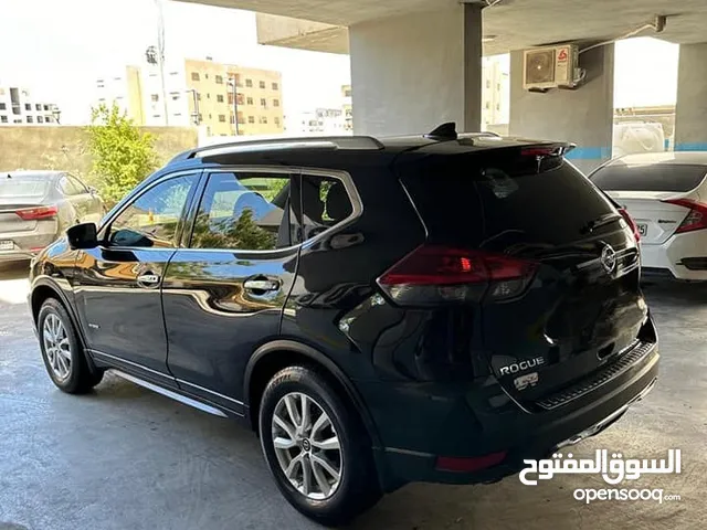 Used Nissan Rogue in Amman