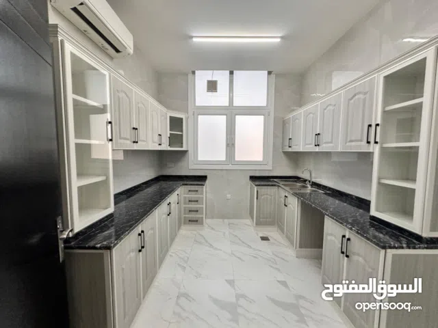 شقه أربع غرف وصاله بمدينة الشامخة