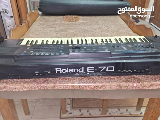 رولاند  اورج اورغ اورك اورق  بيانو  ROLAND  E-70 مسنعمل بحال الجديد