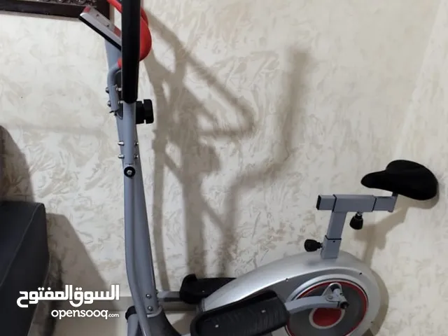 جهاز كروس وبسكليت مع بعض استعمال قليل بحالة ممتازة