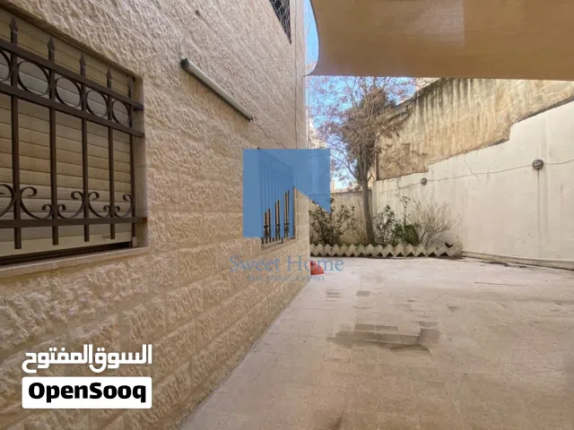 شقة أرضية مميزة للبيع في خلدا - قرب الموفنبيك ومطعم ورد 157م مع حديقة وترسات 100م بسعر مغري