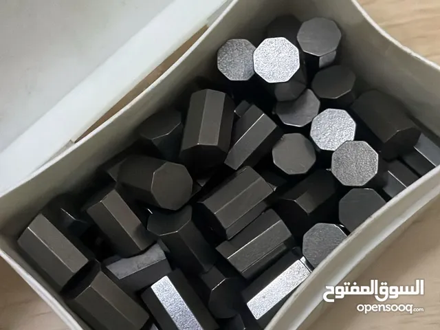 متوفر رؤوس حفر ورؤوس كور جديد ومستعمل موجودة في ابوظبي وفي توصيل