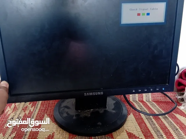 18" Samsung monitors for sale  in Mafraq