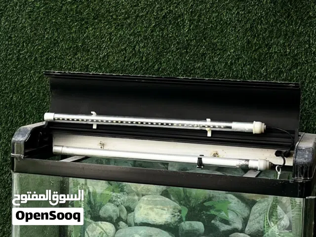 قابل للتفاوض بحد المعقول حوض اسماك من الاكلرك القوي مع جميع ماحقاته و اكسسواراته و الاكسجين وغيره