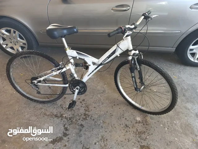 دارجة هوائية قياس 26 للبيع 60$ للتواصل واتس