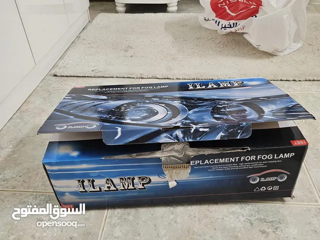 لدي كشافات جديده نيسان أكس تريل يركب من موديل 2018 إلى موديل 2022 للبيع تجاري جديد للبيع