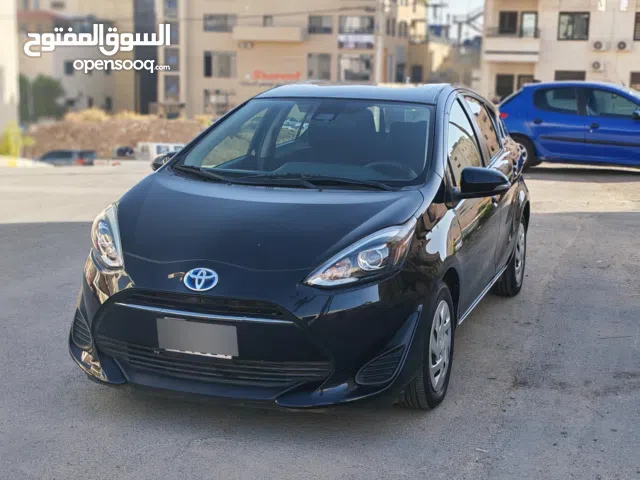 Used Toyota Prius in Amman