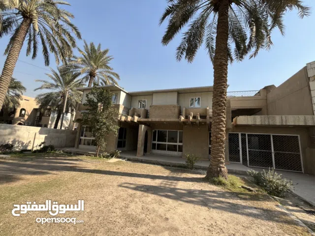 500 m2 More than 6 bedrooms Townhouse for Rent in Baghdad Yarmouk
