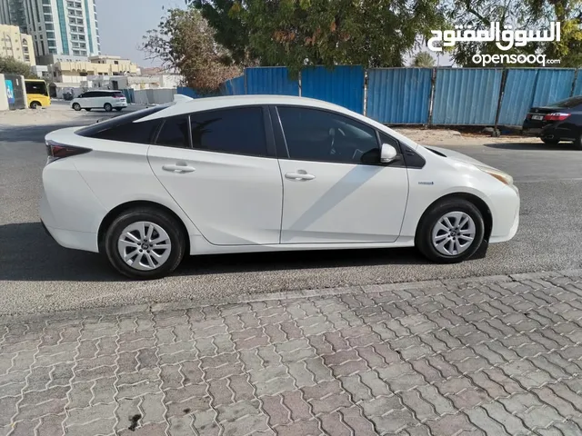 Toyota Prius 2018 gcc