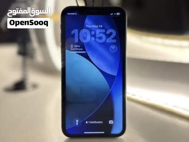 للبيع iPhone 11