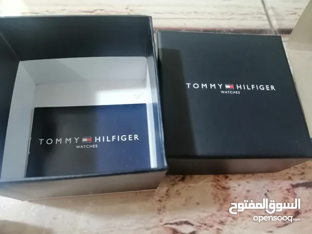  Tommy Hlifiger watches  for sale in Salt