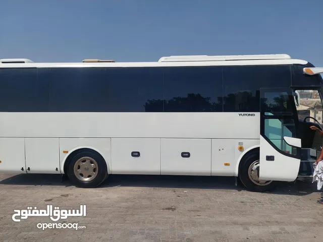 bus modal 2017 yutong 35 seater .
