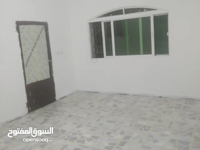 146 m2 3 Bedrooms Apartments for Rent in Zarqa Jabal Tareq