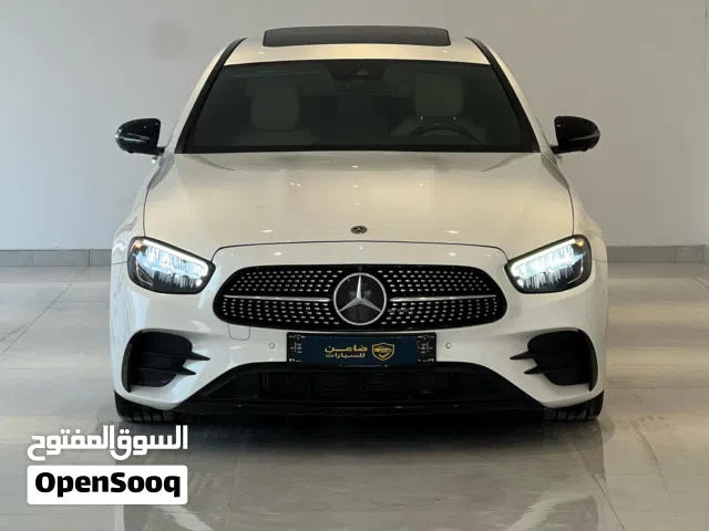 مرسيدس E350 بحادث خفيف