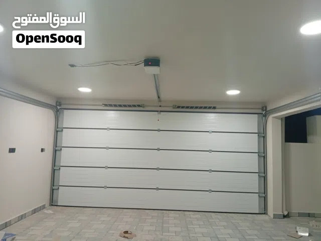 تركيب الابواب الاتوماتيك و الصيانه وتوفير قطع الغيار متواجد في البريمي وصحار والسويق