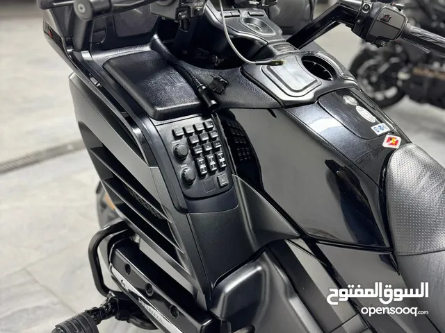 Honda gold wing F6B