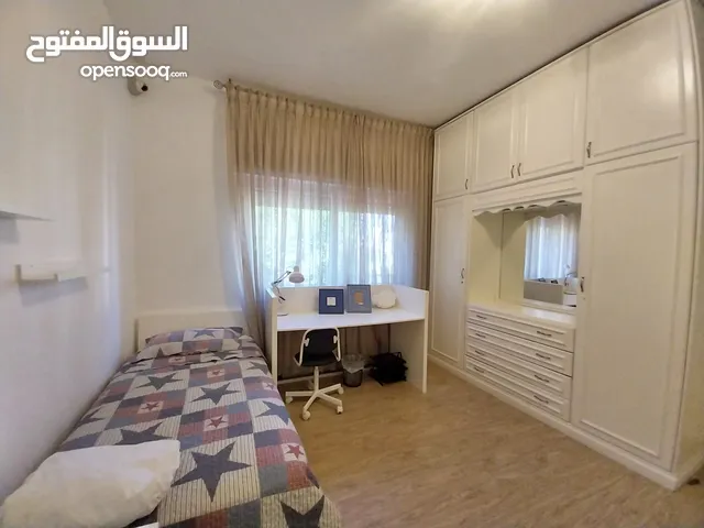 شقة للايجار في منطقة الدوار الرابع ( Property 34980 )-174882272