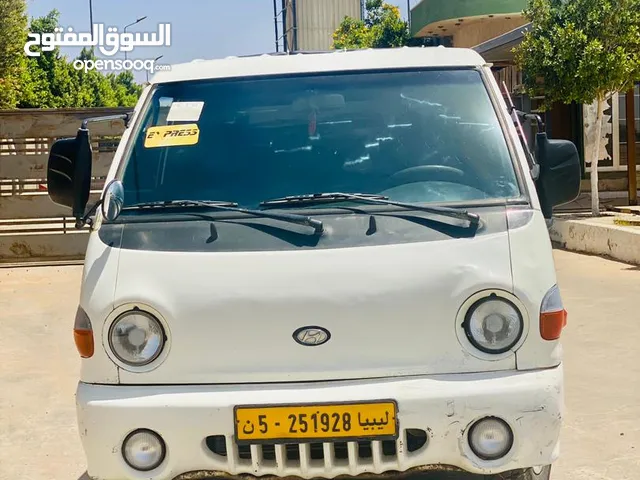 Box Hyundai 2002 in Tripoli