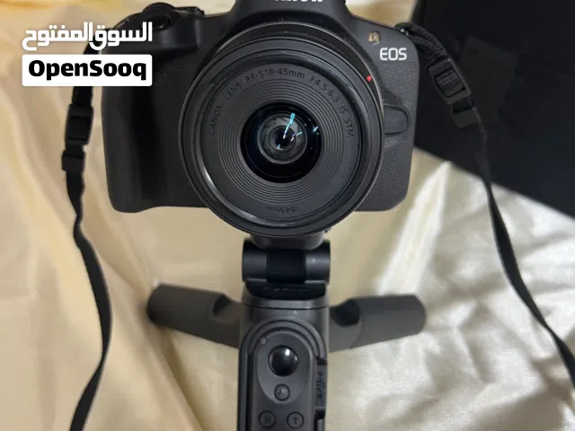 كاميرا     canon r50