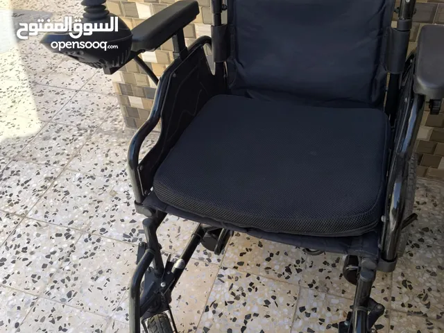 كرسي متحرك كهربائي للبيع