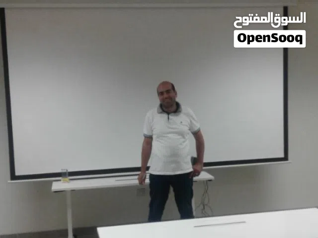 افتح أبواب المستقبل وتحدث الإنجليزية بثقة وطلاقة مع دروس احترافية مصممة لتوصلك للنجاح بسرعة