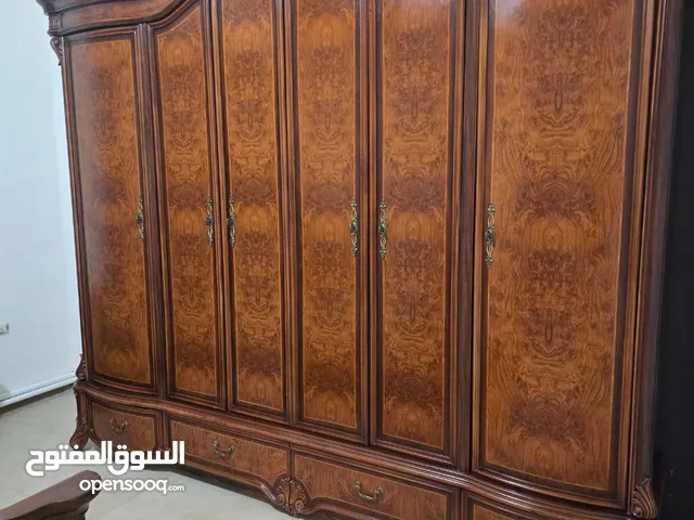 غرفة نوم خليجي جديدة بحال الوكالة تخت تسريحة كومودينو واخرى
