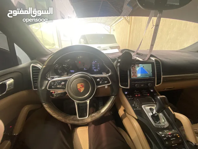 Used Porsche Cayenne in Sharjah