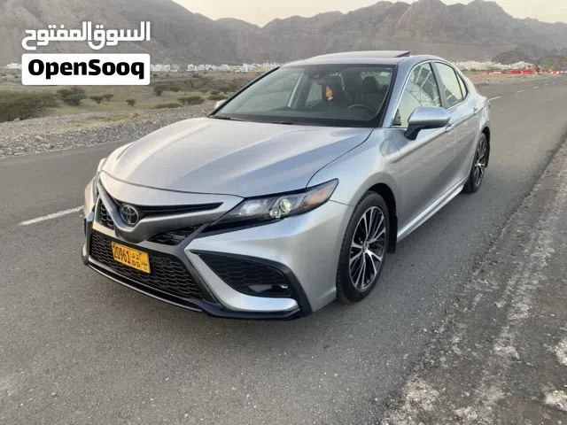 2019 تويوتا كامري SE