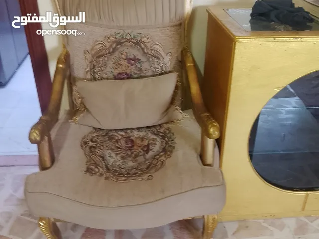 طقم كنب للبيع بسعر كويس