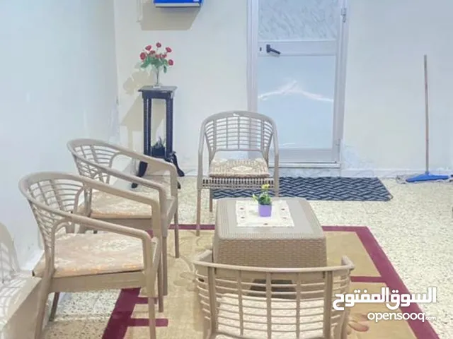 145 m2 2 Bedrooms Townhouse for Sale in Tripoli Edraibi