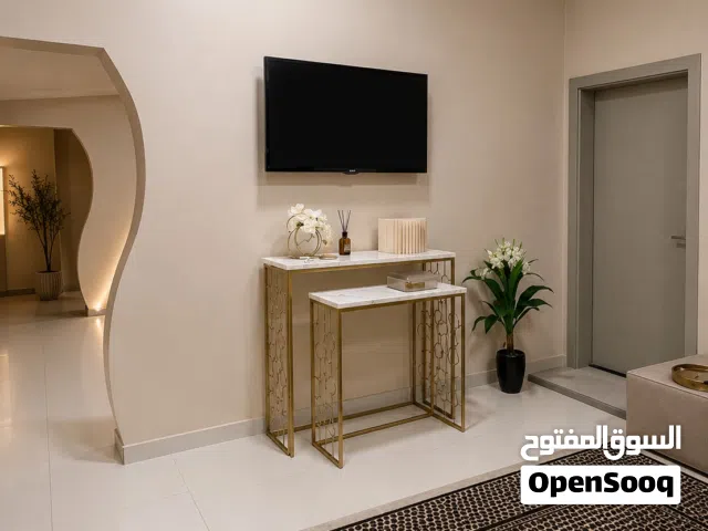 طقم طاولتين رخام بحجمين ( السعر قابل للتفاوض)