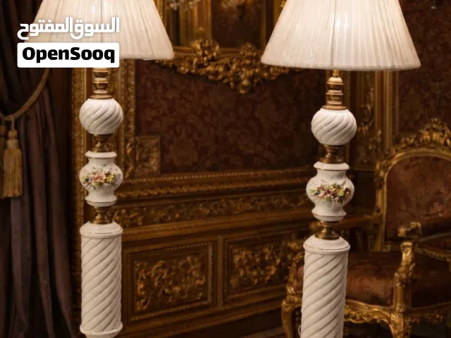 هاوى يشترى التحف والانتيكات وقطع الموبيليا المميزه بافضل الاسعار