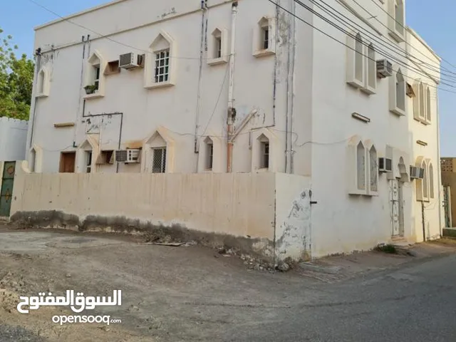 2 Floors Building for Sale in Al Sharqiya Al Mudaibi