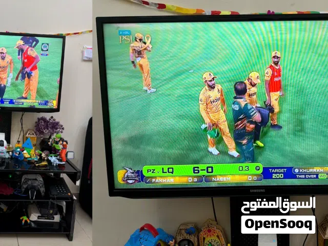 Samsung 43” Inch LED LCD With TV Trolly Stand