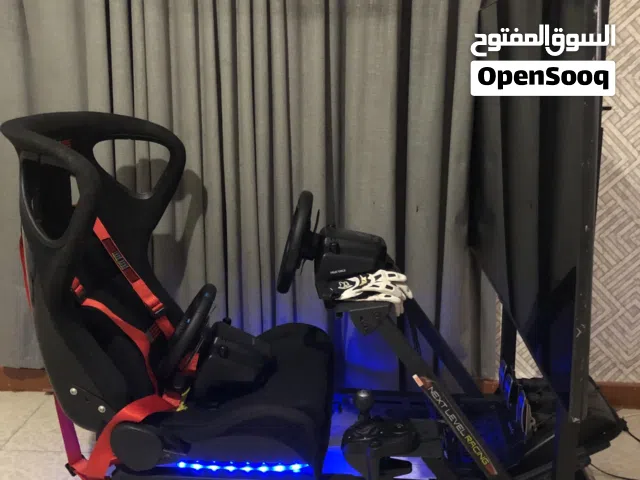 للبيع: سيت أب محاكاة سباقات (Sim Racing Setup) بحالة ممتازة