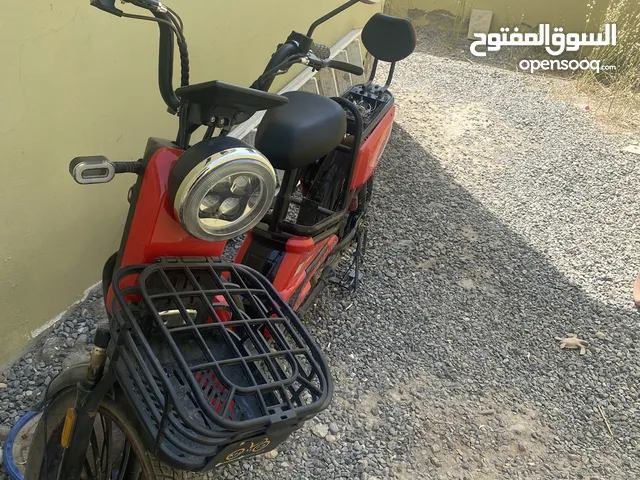 دراجة كهربائية للبيع