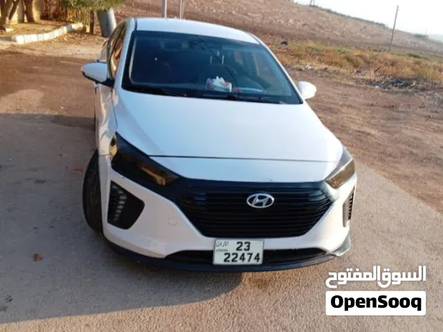 2017, هيونداي, ايونيك, Standard