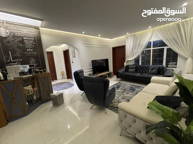 130m2 2 Bedrooms Apartments for Rent in Muscat Al Maabilah