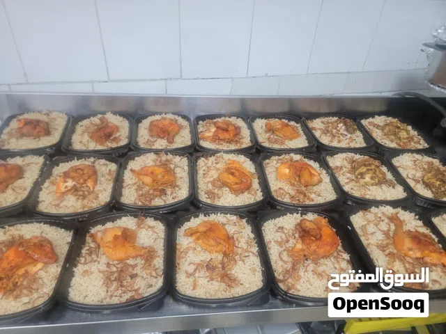 أغراض مطعم للبيع اقل من السوق طاوله ستيل 40 ريال الشفاط 100 ريال مال البوفيك صغير 50 ريال مال البوفي