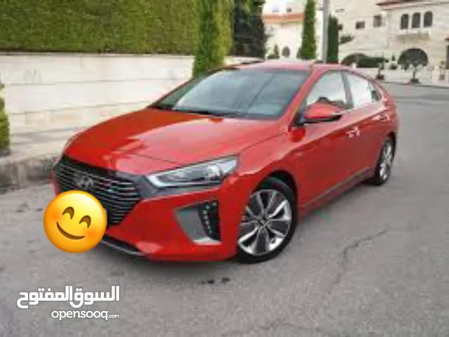 Sedan Hyundai in Salt