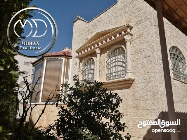 400 m2 4 Bedrooms Villa for Sale in Amman Shafa Badran
