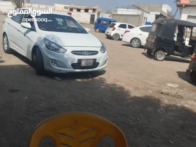 Accent Hyundai 1.6 liter عربية كورية أكسنت للبيع