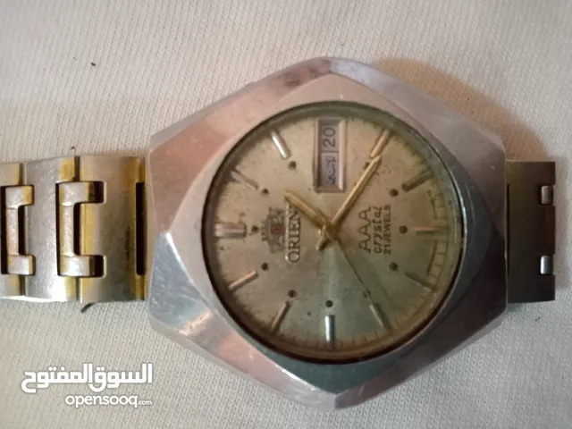 ساعه اوريننت ياباني قديمه.بحاله ممتازه
