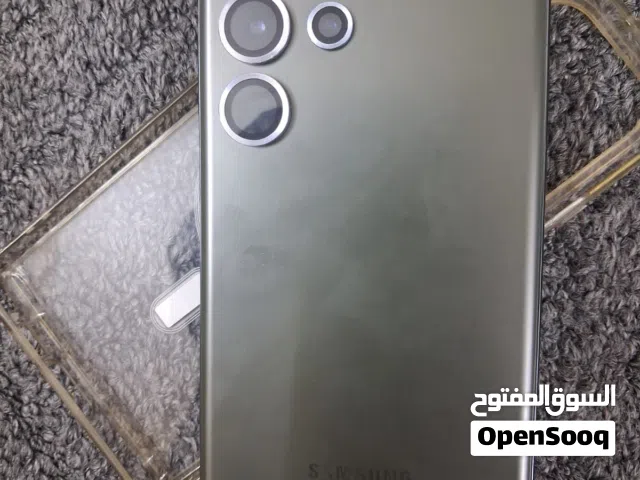 الجهاز بصلاة على نبي نظيف بس فس كسر ب شاشه مش مبين