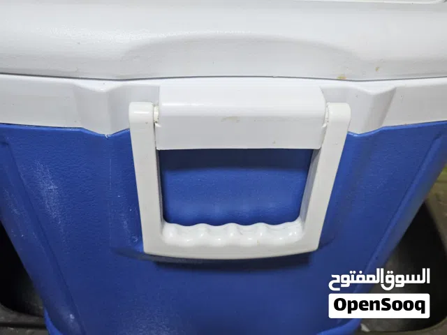 صندوق تبريد كبير