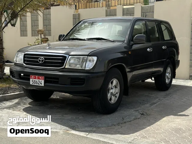 Used Toyota Land Cruiser in Abu Dhabi